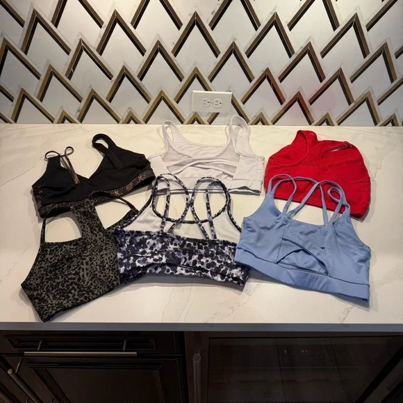 Bundle of Women’s Sports Bras - Picture 2 of 2